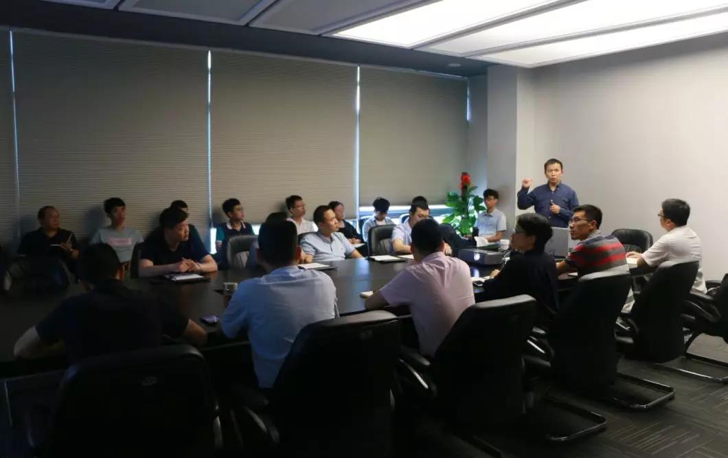 同济大学建设治理与房地产系主任王广斌教授光临Z6尊龙凯时领导、互换