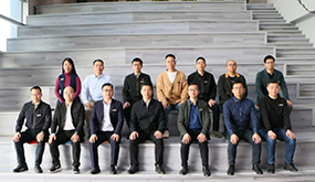 厦门市集美区倪杰区长一行光临Z6尊龙凯时调查领导